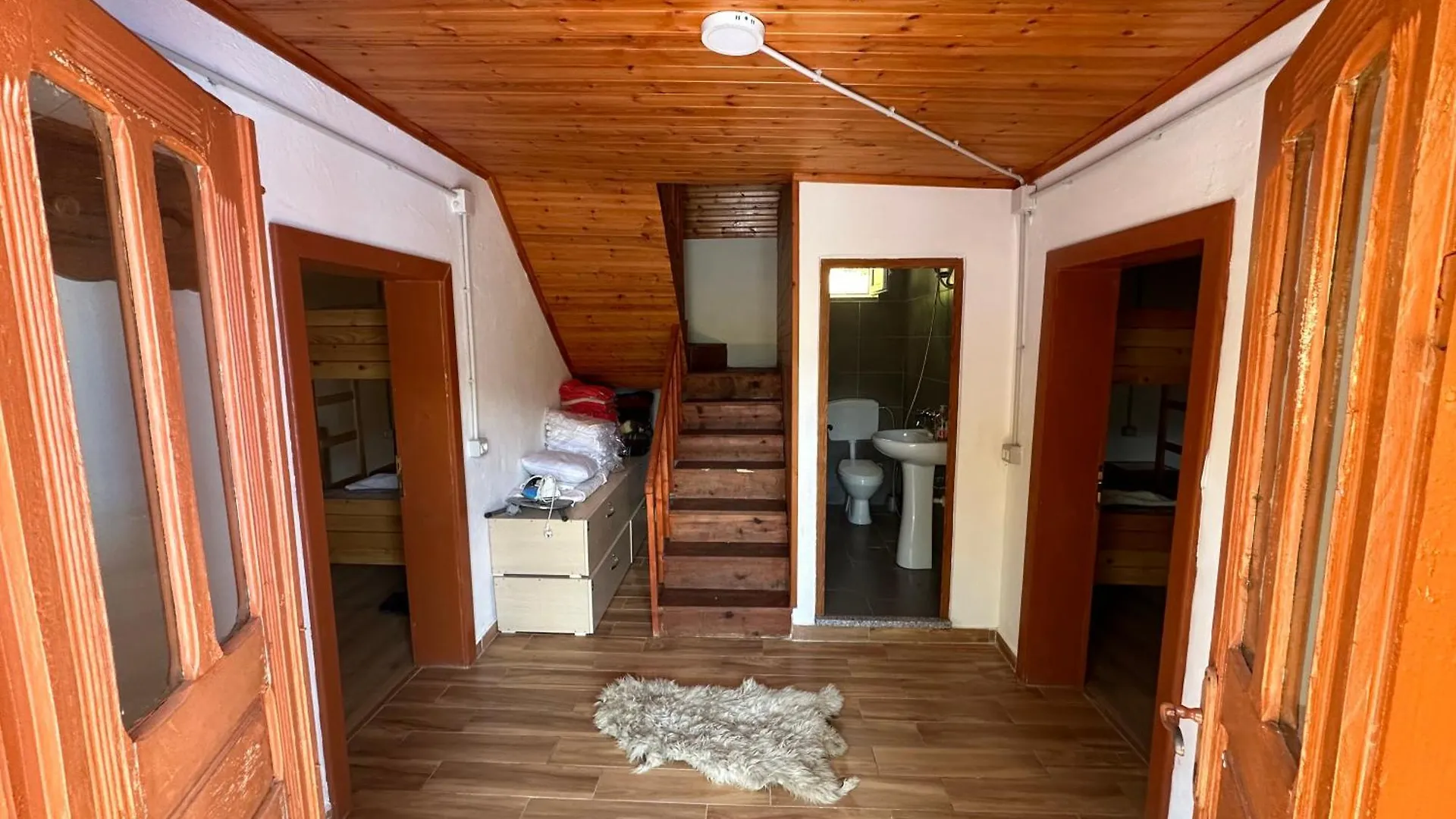 Guesthouse Kroni I Micanit Theth Albanie